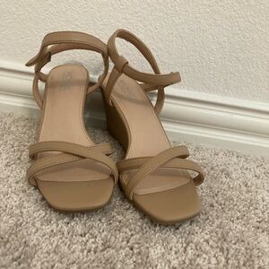 Michaels Beige/Nude Lulu Wedge Sandal Heels